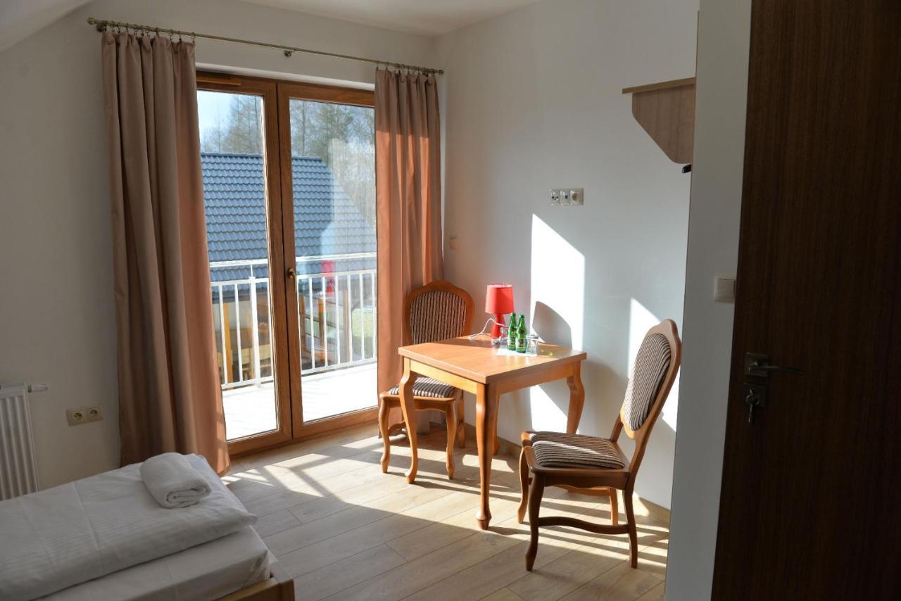 Lesny Dworek Snochowice Exterior photo